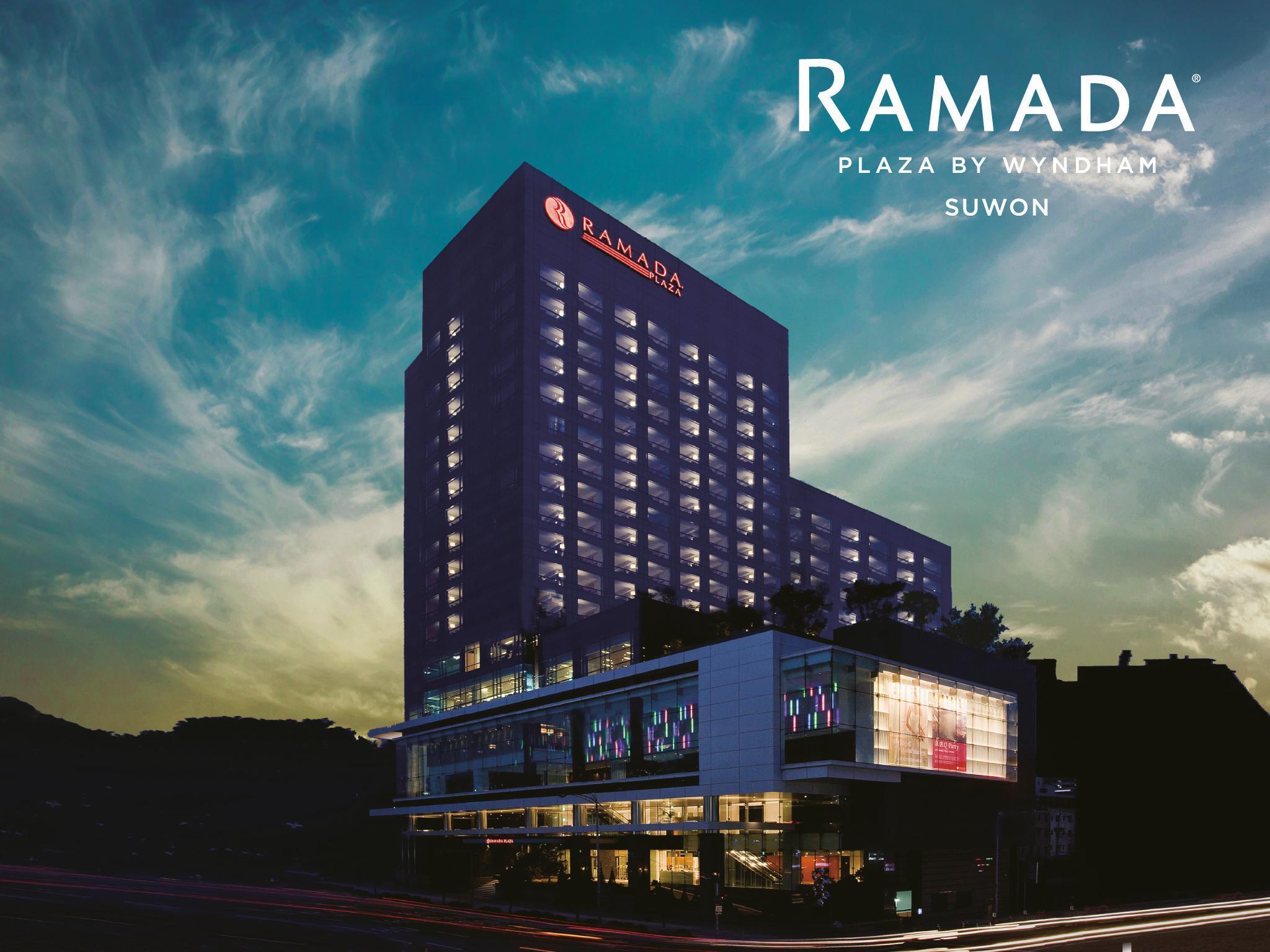 Hotel Ramada Plaza By Wyndham Suwon Exterior foto